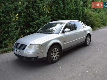 Авто Volkswagen Passat 2004 № 7869202