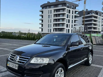 Авто Volkswagen Touareg 2005 № 7869250