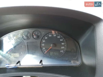 Авто Volkswagen Transporter 2006 № 7869265