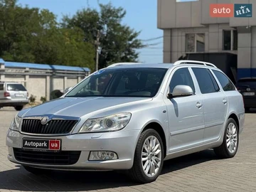 Авто Skoda Octavia 2010 № 7869285