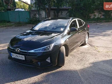 Авто Hyundai Elantra 2019 № 7869329
