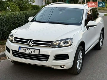 Авто Volkswagen Touareg 2014 № 7869357
