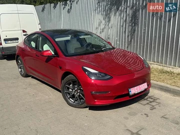 Авто Tesla Model 3 2021 № 7869368