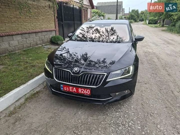 Авто Skoda Superb 2018 № 7869374