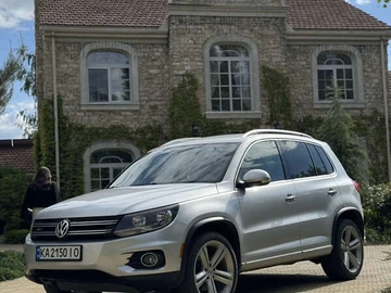 Авто Volkswagen Tiguan 2015 № 7869622