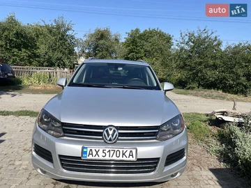 Авто Volkswagen Touareg 2011 № 7869697