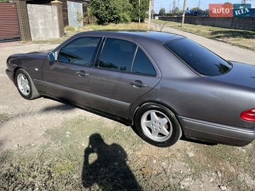 Авто Mercedes E-Class 1999 № 7869841