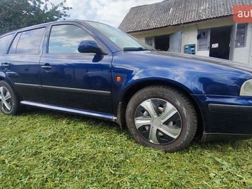 Авто Skoda Octavia 2000 № 7869853