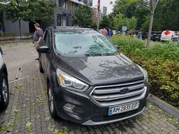 Авто Ford Escape 2017 № 7869983