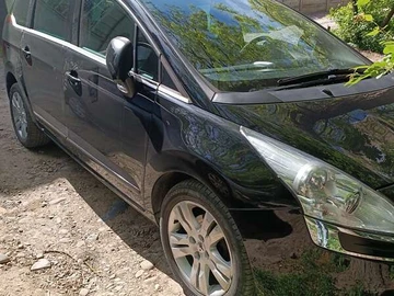 Авто Peugeot 5008 2012 № 7870006
