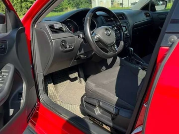 Авто Volkswagen Jetta 2015 № 7870018