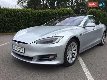 Авто Tesla Model S 2018 № 7870154