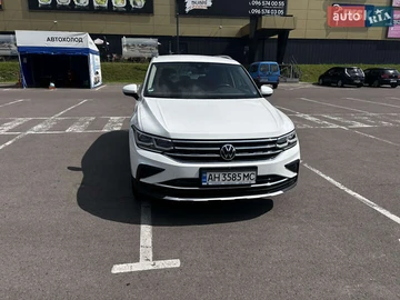 Авто Volkswagen Tiguan 2021 № 7870191