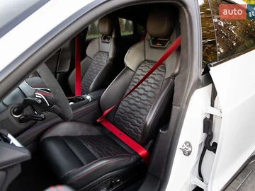 Авто Audi Rs E-Tron Gt 2021 № 7870205