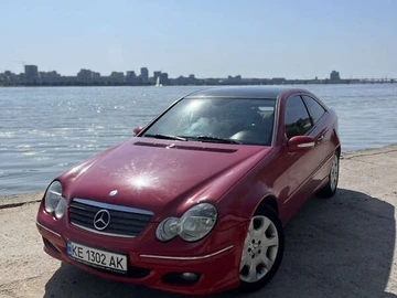 Авто Mercedes C-Class 2005 № 7870295