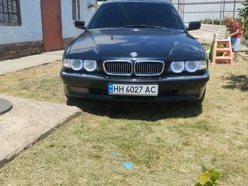 Авто BMW 7 Series 2000 № 7870318