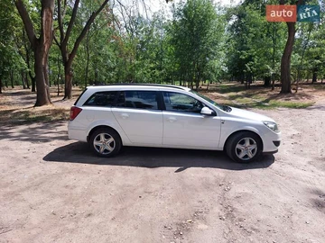 Авто Opel Astra 2010 № 7870390