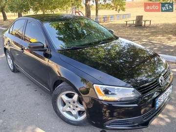 Авто Volkswagen Jetta 2012 № 7870449