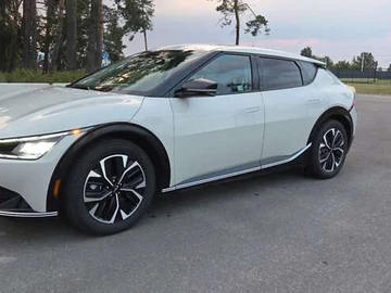 Авто KIA Ev6 2021 № 7870650