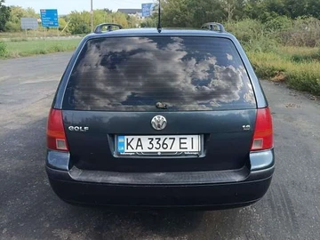 Авто Volkswagen Golf 2000 № 7870753