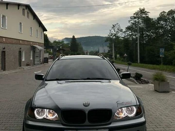 Авто BMW 3 Series 2003 № 8175411