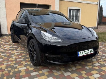 Авто Tesla Model Y 2022 № 7954648