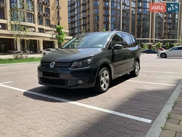 Авто Volkswagen Touran 2014 № 7955290