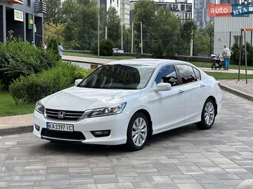 Авто Honda Accord 2015 № 7870926