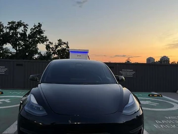 Авто Tesla Model 3 2020 № 7871037