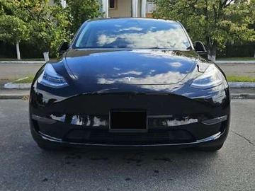 Авто Tesla Model Y 2023 № 7871070