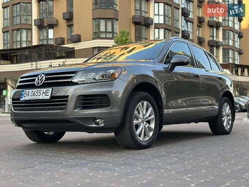 Авто Volkswagen Touareg 2014 № 7871075