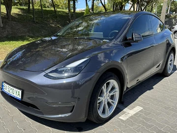 Авто Tesla Model Y 2024 № 7871079