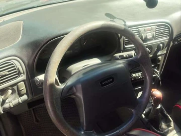 Авто Volvo V40 1999 № 7871147