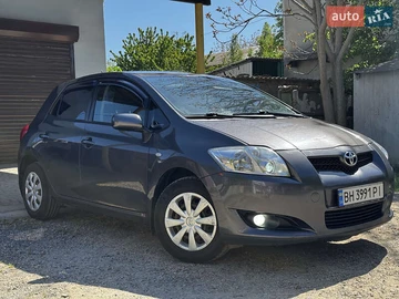 Авто Toyota Auris 2009 № 7871342