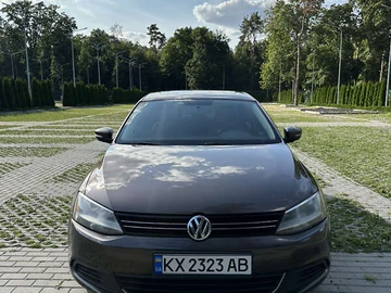 Авто Volkswagen Jetta 2013 № 7871384