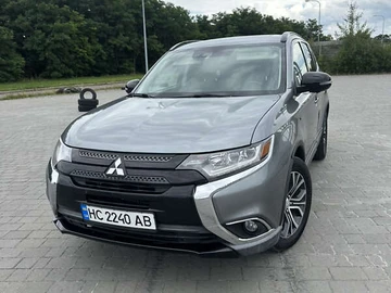 Авто Mitsubishi Outlander 2017 № 7871559