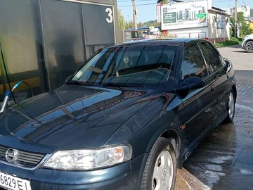 Авто Opel Vectra 2000 № 7871696