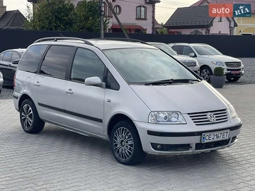 Авто Volkswagen Sharan 2002 № 7871709