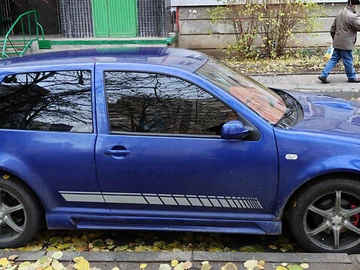 Авто Volkswagen Golf 2002 № 7871716
