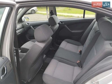 Авто Skoda Octavia 2004 № 7871749