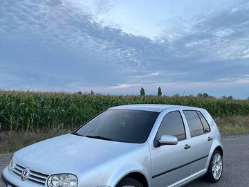 Авто Volkswagen Golf 2002 № 7871770