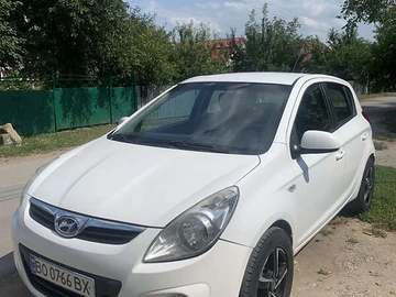 Авто Hyundai I20 2010 № 7871781