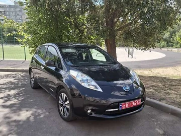 Авто Nissan Leaf 2013 № 7871866