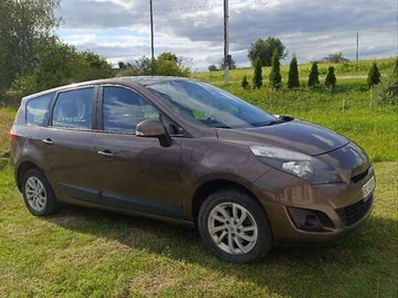 Авто Renault Grand Scenic 2010 № 7871916