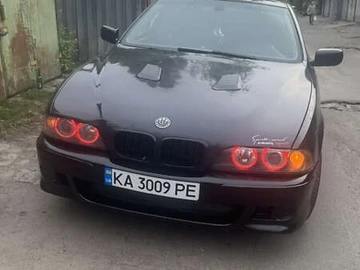 Авто BMW 5 Series 2002 № 7872222