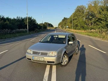 Авто Volkswagen Golf 2002 № 7872286