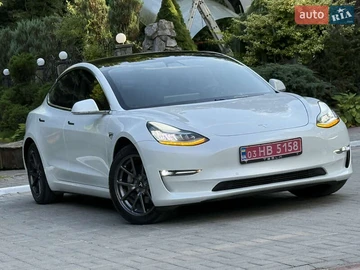 Авто Tesla Model 3 2020 № 7872321