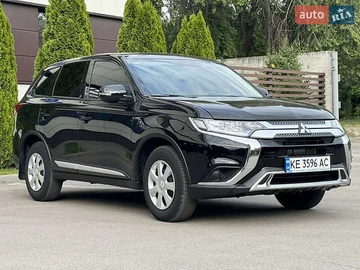 Авто Mitsubishi Outlander 2019 № 7872322