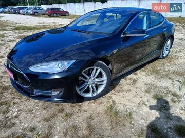 Авто Tesla Model S 2013 № 7872413