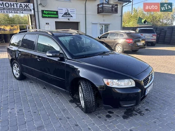 Авто Volvo V50 2008 № 7872516